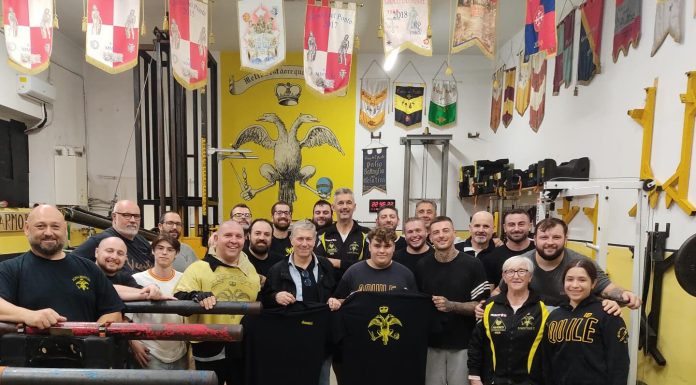 💛🖤Grazie alla Famiglia Bernardeschi per questa maglietta!🦅💛🖤